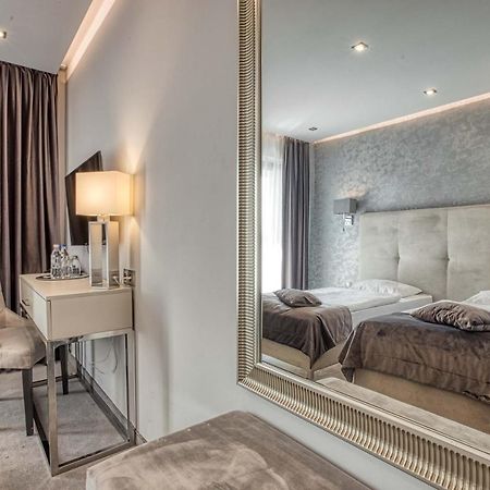 Hotel Bialy Dom Rybnik  Kültér fotó