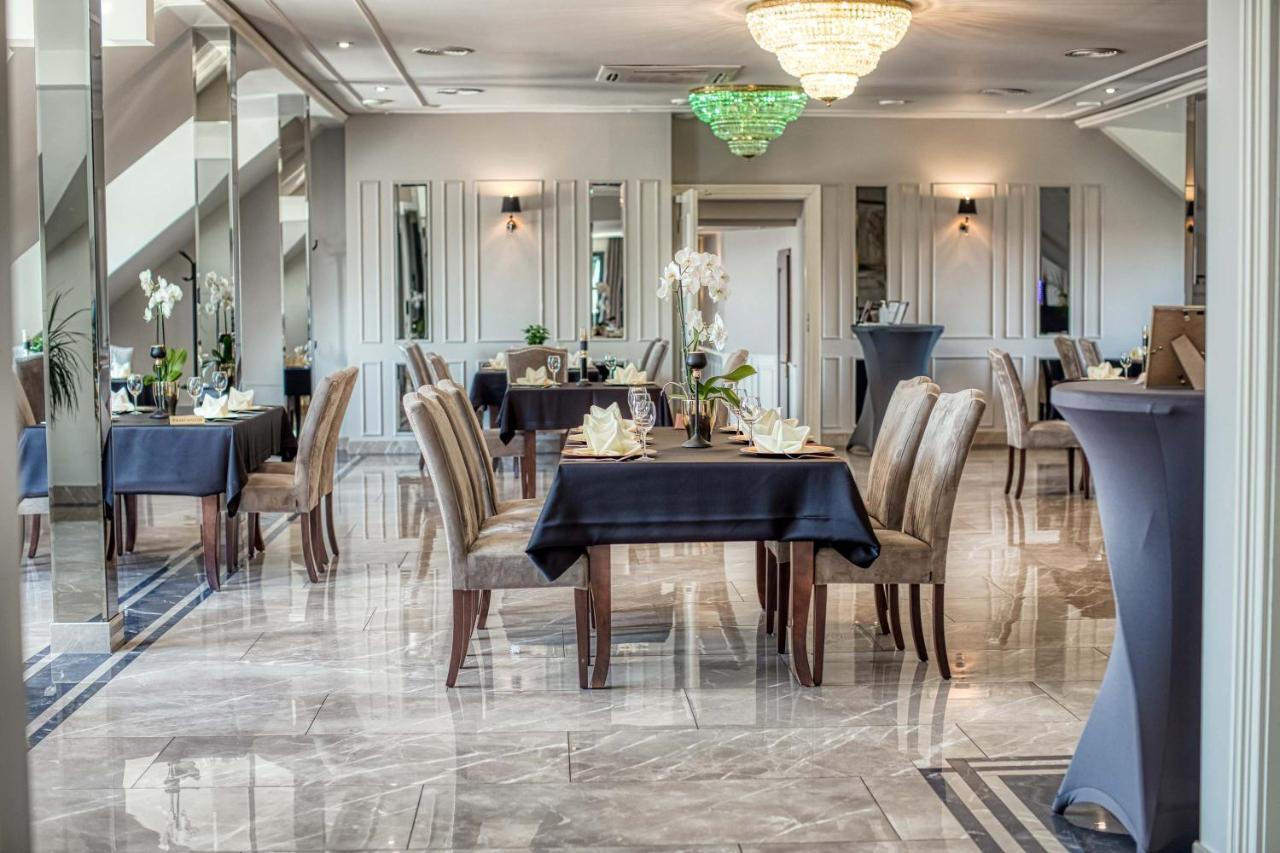Hotel Bialy Dom Rybnik  Kültér fotó