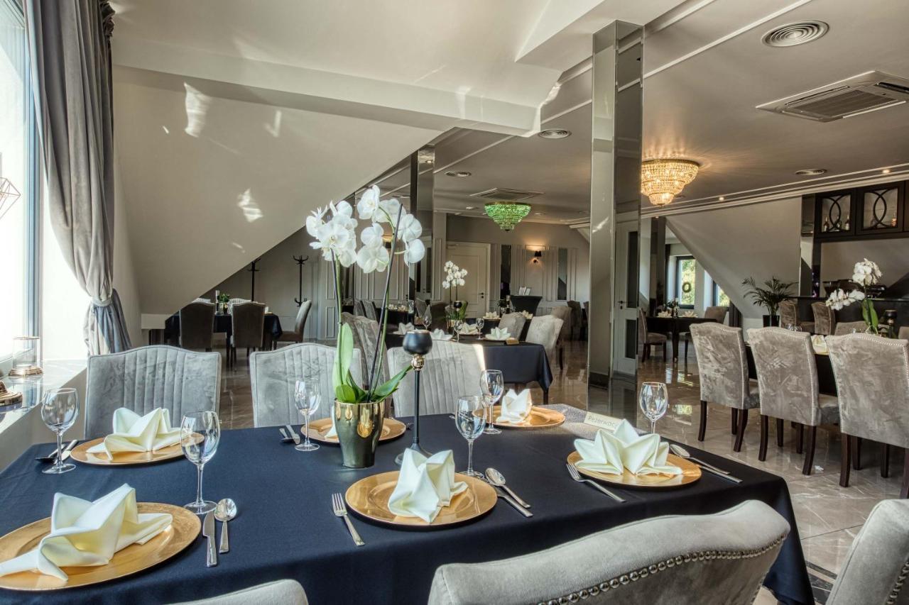 Hotel Bialy Dom Rybnik  Kültér fotó