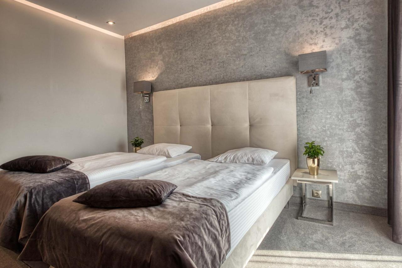 Hotel Bialy Dom Rybnik  Kültér fotó
